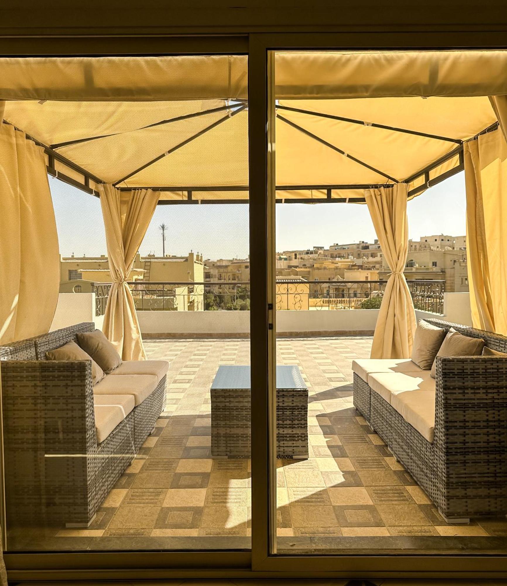 2Bd Apartment In A Rooftop With A Private Terrace Kairo Eksteriør billede